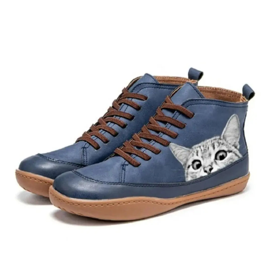 Luna Women's Cat-Inspired Comfort Boots