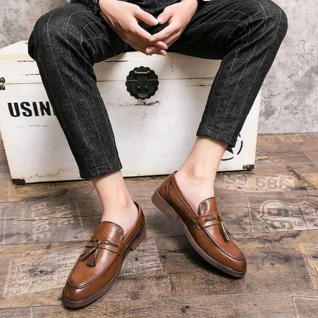 Veltucci - Genuine Leather Loafer