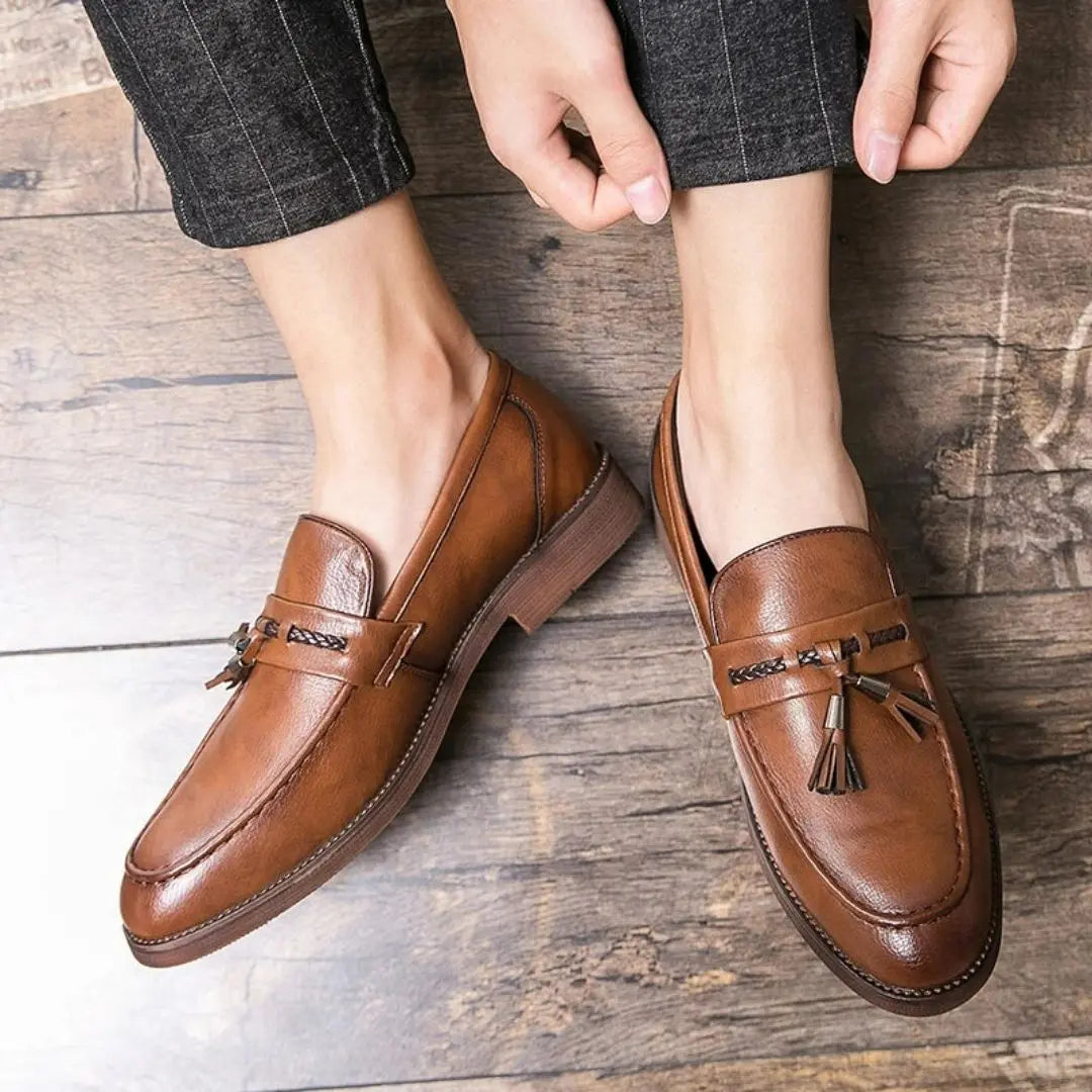 Veltucci - Genuine Leather Loafer