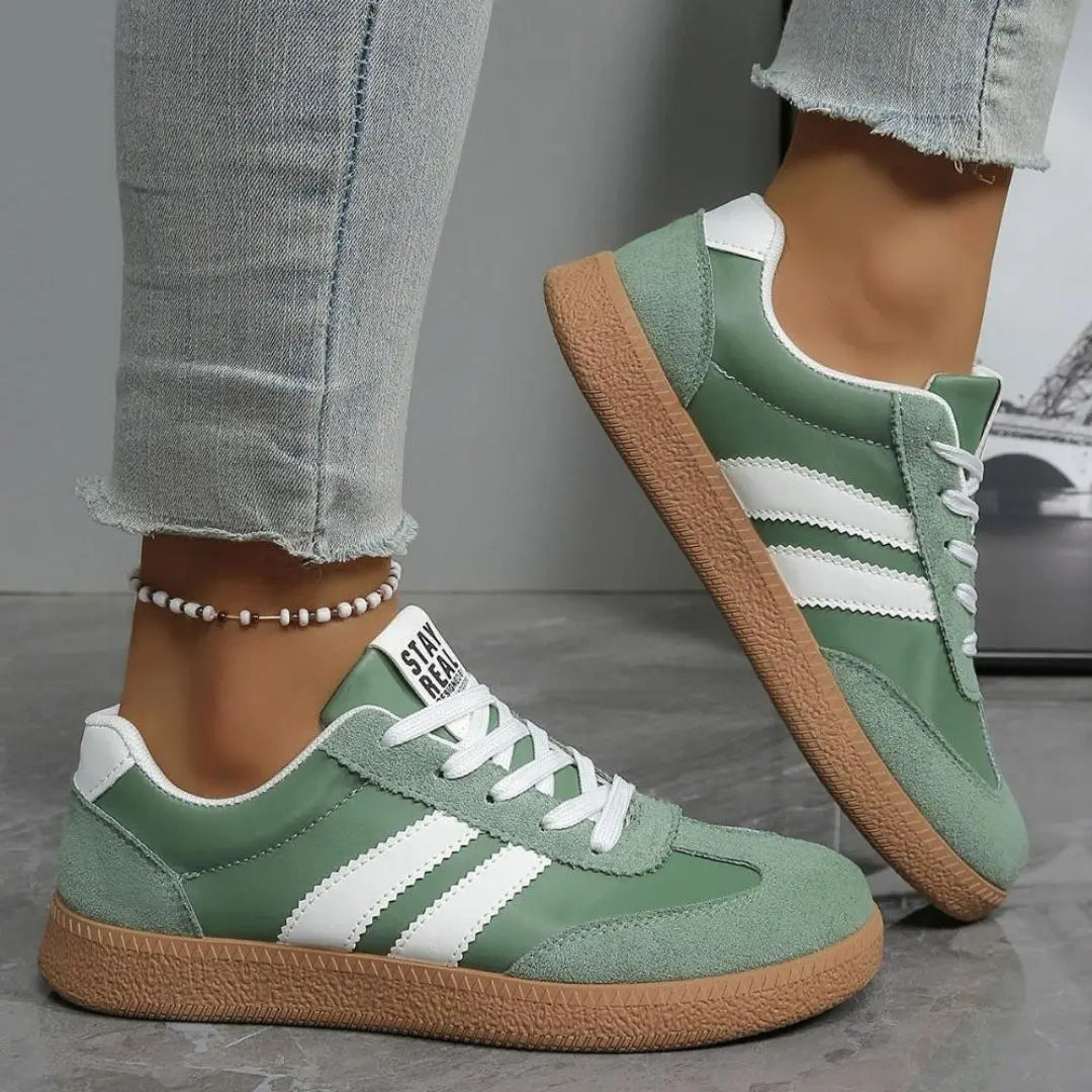 Bridget - Women's Classic Everyday Sneakers
